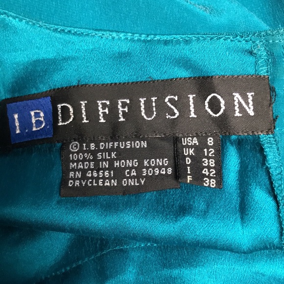 Diffusion size 8, 100% silk, and blue blouse. - Picture 4 of 4